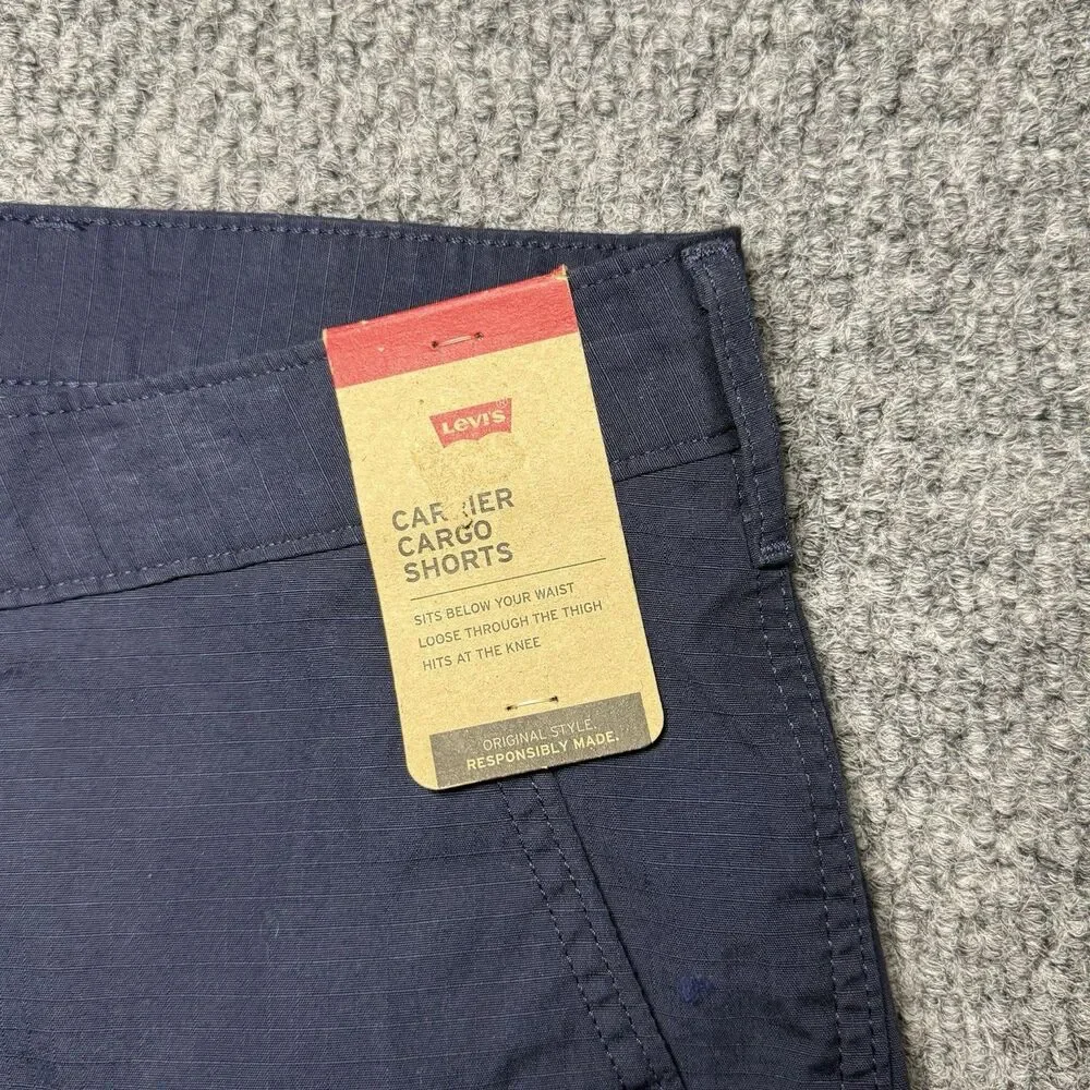 Levis size 54